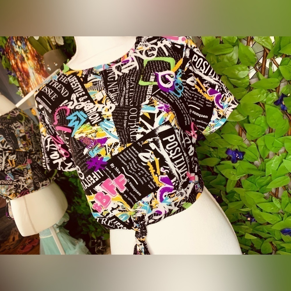 Feathers XL Multi Colored Busy Inspiration Crop Top with Front Knot Rave